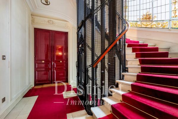 # Appartement – 153m² – Paris 16ème
