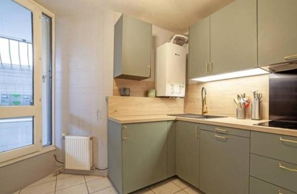 Appartement à louer 1 700 € CC Sartrouville 6 p 98 m² DPE D