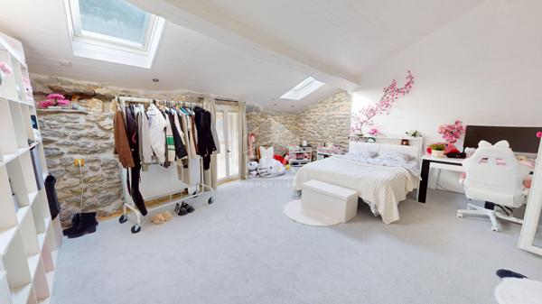 Maison Tenay terrasse et balcon130 M²