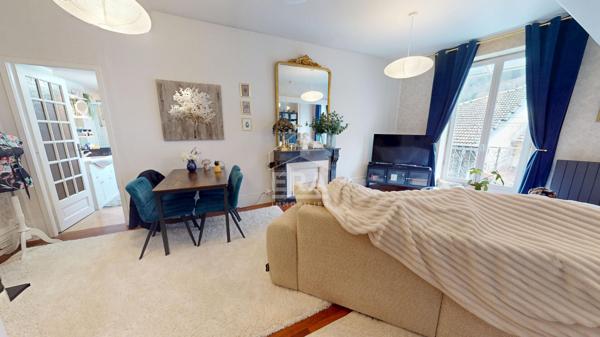 Maison Tenay terrasse et balcon130 M²