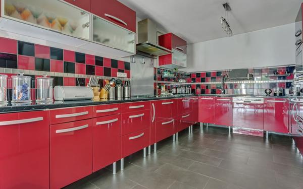 Maison à vendre    5 pièces • 167,14 m2 Antony