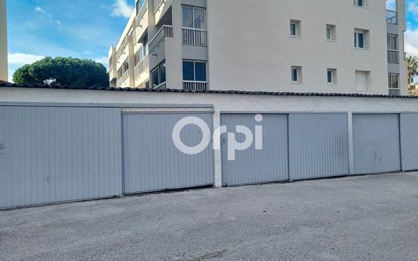Stationnement à vendre    12 m2 Six-Fours-les-Plages