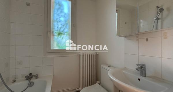 Location Maison 4 pièces 78 m² - ÉTréchy 91580