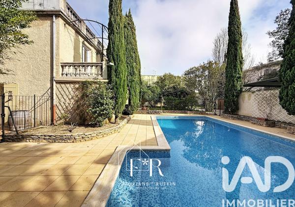 Maison à vendre 6 pièces 226 m² Carpentras