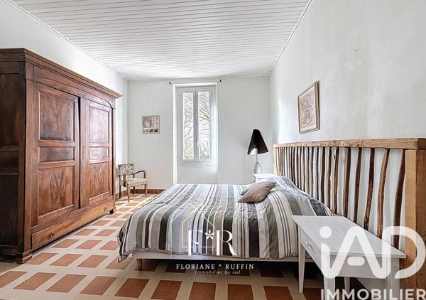 Maison à vendre 6 pièces 226 m² Carpentras