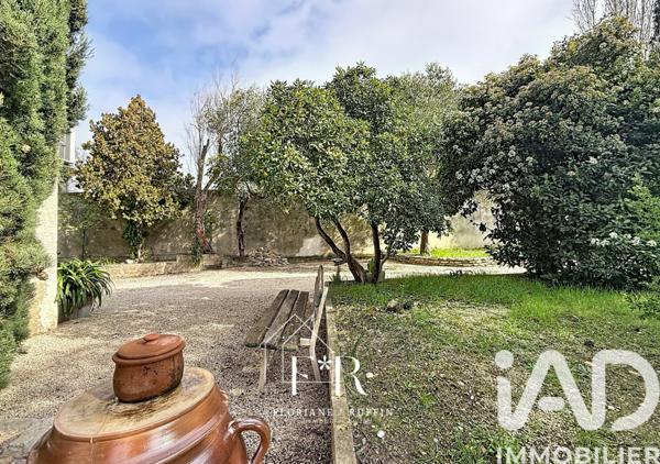 Maison à vendre 6 pièces 226 m² Carpentras