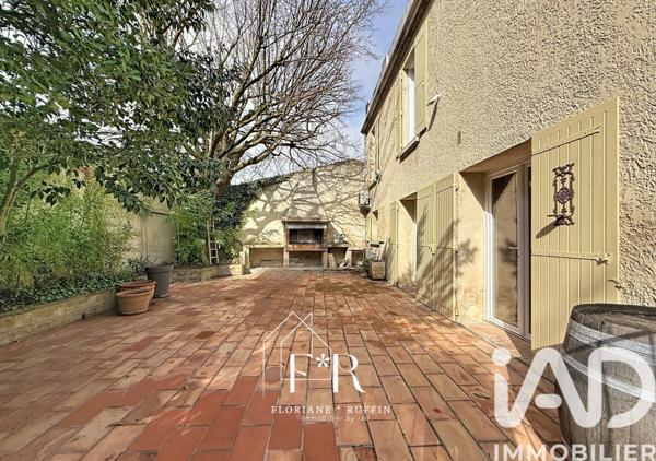 Maison à vendre 6 pièces 226 m² Carpentras