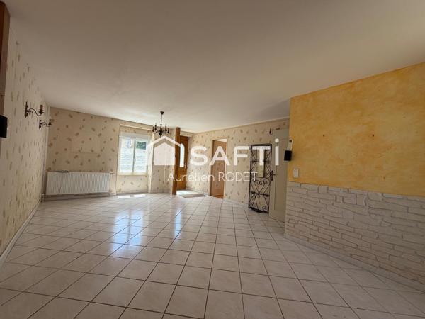 Maison avec fort potentiel et grand terrain