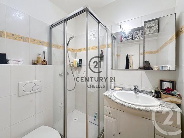 Appartement Studio à vendre  1 pièce - 27,75 m 2   CHELLES  - 77