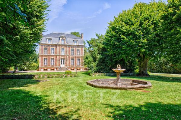 Manoir XIXe, dépendances, piscine int. chauffée, parc 2.3Ha, étang, colombier, rénovation design