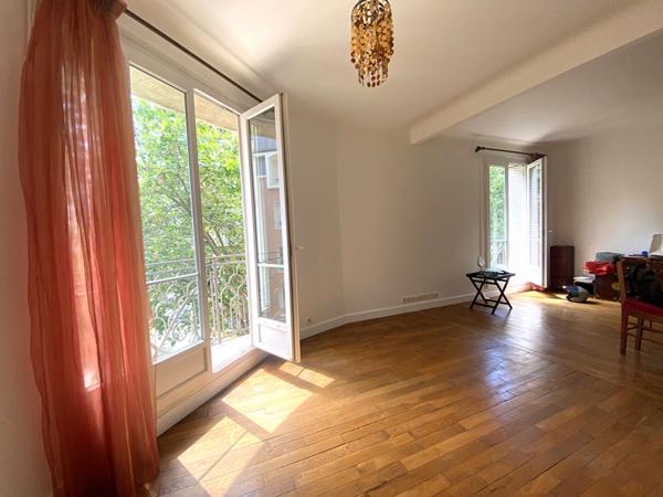 Appartement Clichy 2/3 pièce(s) 60 m2