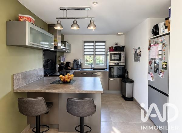 Maison à vendre 4 pièces 95 m² Aimargues