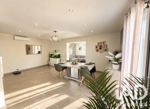 Maison à vendre 4 pièces 95 m² Aimargues