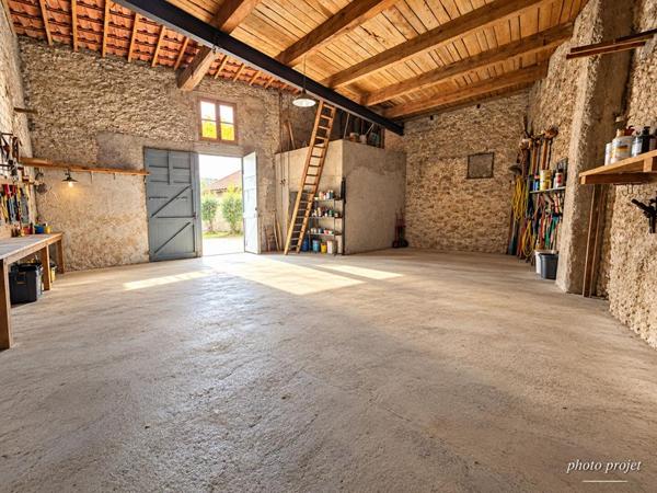 Garage  1 pièce(s) 73 m2
