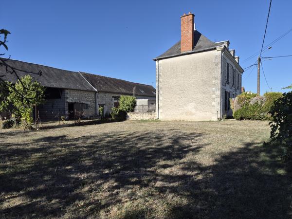 Maison de caractère avec jardins à fort potentiel – Antran