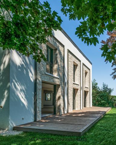 Tassin L'Aigas - Elégante maison contemporaine de 176 m² sur terrain arboré de 1 442 m²