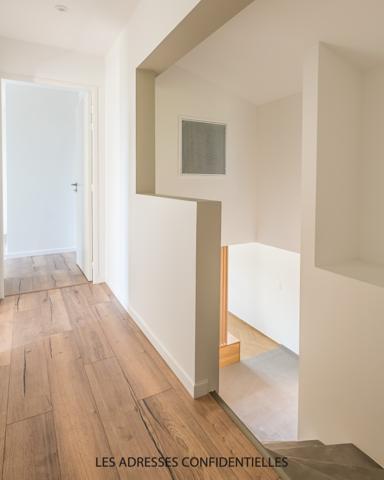 Tassin L'Aigas - Elégante maison contemporaine de 176 m² sur terrain arboré de 1 442 m²