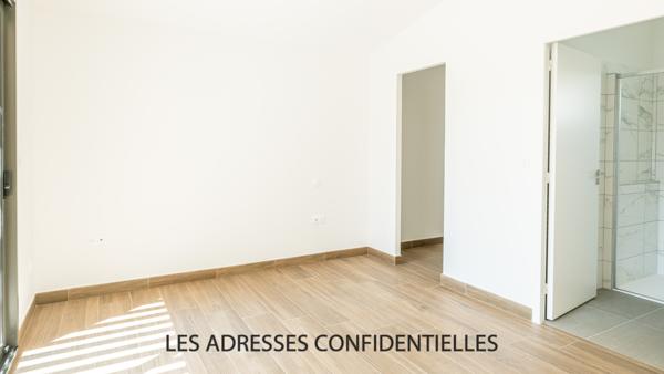 Tassin L'Aigas - Elégante maison contemporaine de 176 m² sur terrain arboré de 1 442 m²