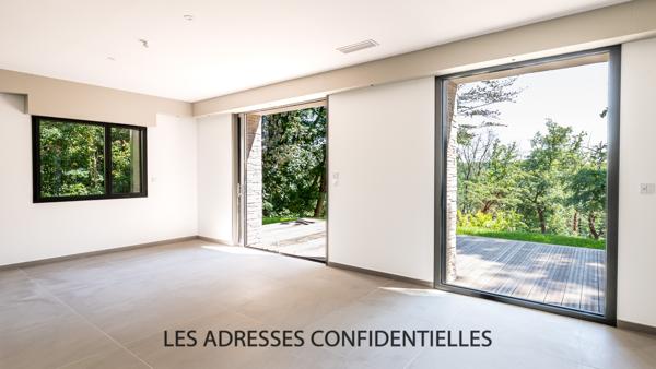 Tassin L'Aigas - Elégante maison contemporaine de 176 m² sur terrain arboré de 1 442 m²