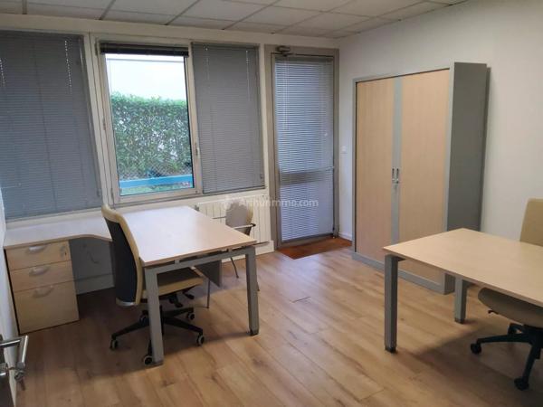 Vente Local commercial 110 m2 à Lissieu