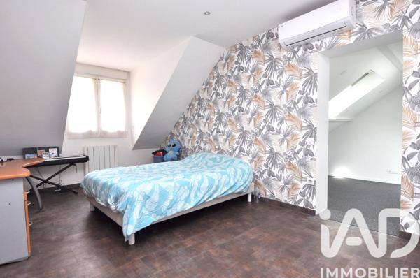 Maison à vendre 6 pièces 178 m² Bruyères-le-Châtel