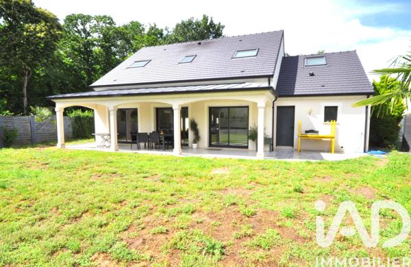 Maison à vendre 6 pièces 178 m² Bruyères-le-Châtel