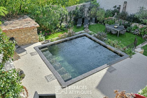 Esprit loft dans un ancien chai avec jardin et piscine à 20 min d’Uzès