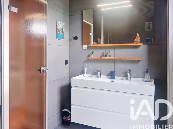 Maison à vendre 5 pièces 218 m² Villecresnes