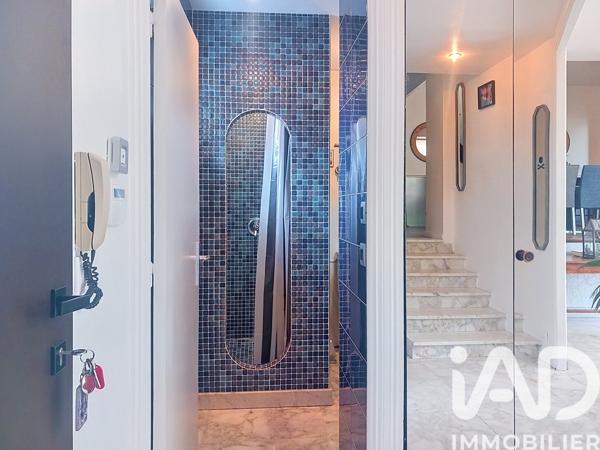 Maison à vendre 5 pièces 218 m² Villecresnes