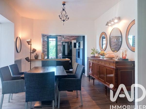 Maison à vendre 5 pièces 218 m² Villecresnes