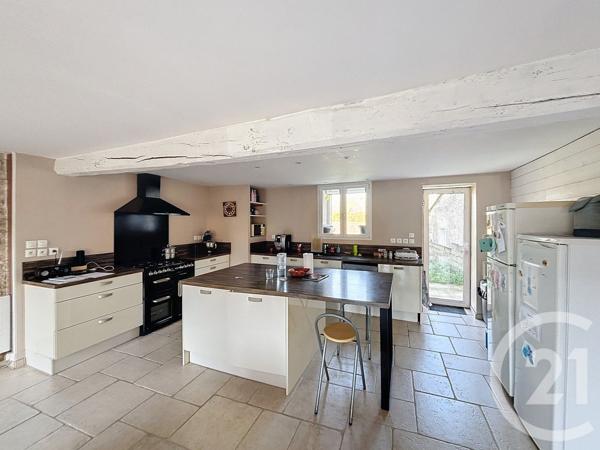 Maison à vendre  6 pièces - 218 m2 JAULDES - 16