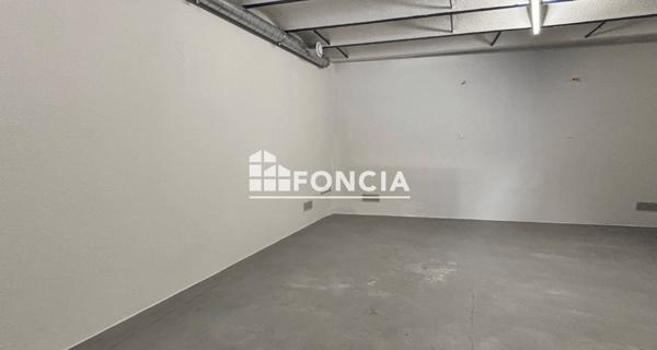 À vendre Local commercial 55.47 m² - Béziers 34500