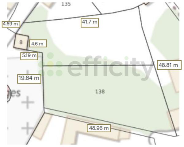 Terrain
        
        - 1617 m² Exclusivité 82 500 € *