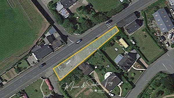 Terrain constructible idéalement situé sur les hauteurs