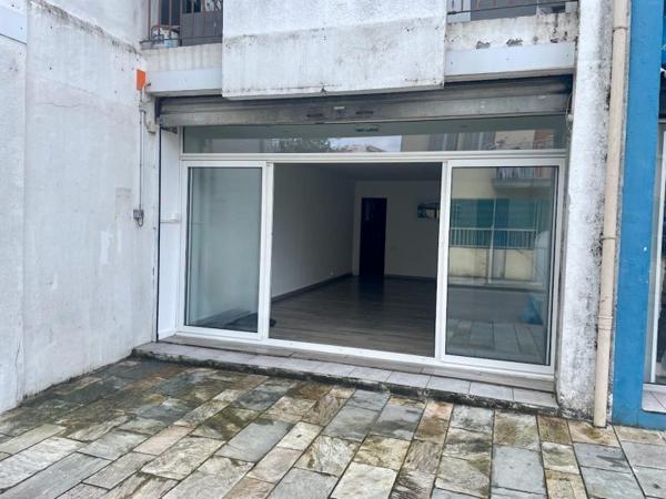 Location / Local Commercial