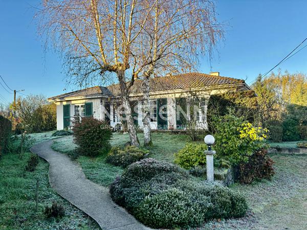 A vendre - Maison 4 pièces - Vihiers centre - Plain-pied avec sous-sol et jardin - D5991