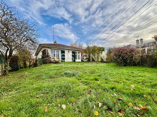 A vendre - Maison 4 pièces - Vihiers centre - Plain-pied avec sous-sol et jardin - D5991