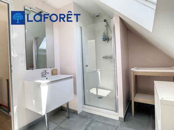 Location maison près de PLOUHINEC - 3 pièce(s) - 52 m² - 950 €/mois