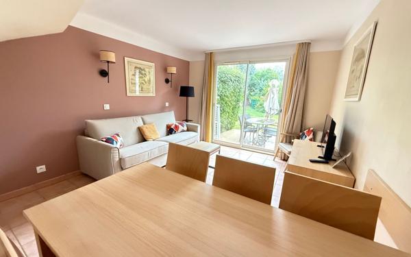 Maison à vendre    4 pièces •  Hyères