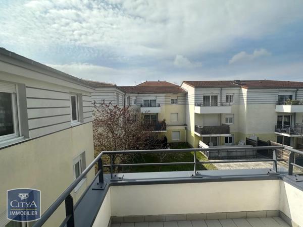 Appartement à louer 4 pièces 89.04m²
