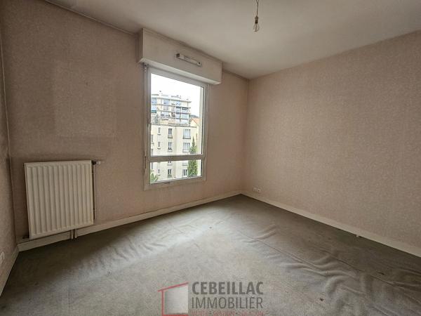 Appartement avec terrasse, garage et ascenseur / Idéal premier achat ou investissement locatif