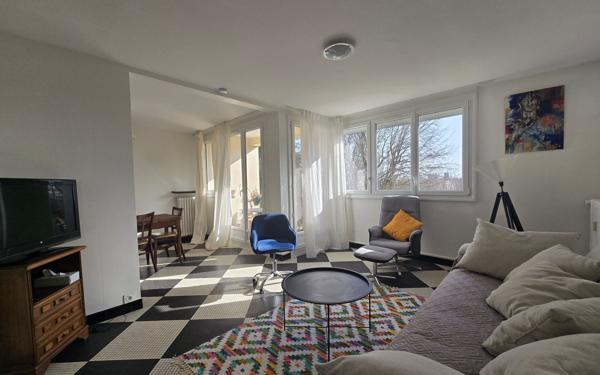 Appartement à louer    3 pièces • 69,79 m2 Hérouville-Saint-Clair