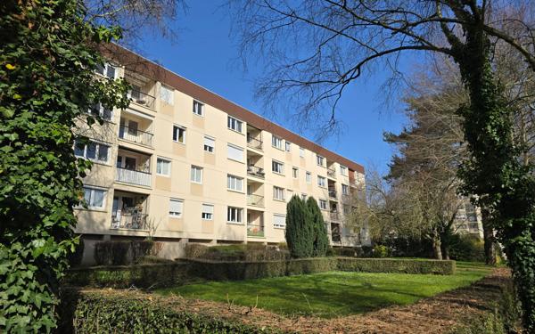 Appartement à louer    3 pièces • 69,79 m2 Hérouville-Saint-Clair