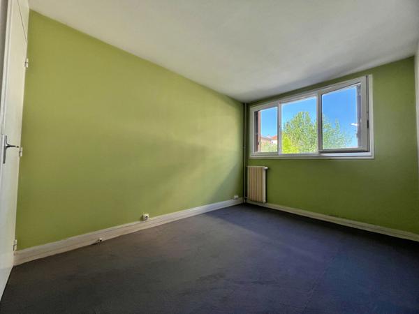 Appartement 3 pièces lumineux avec balcon, cave et stationnement - Quartier Mairie Alfortville