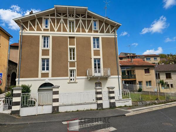 CEYRAT / BOISSÉJOUR | Maison de caractère / 175 m² habitables / Fort potentiel