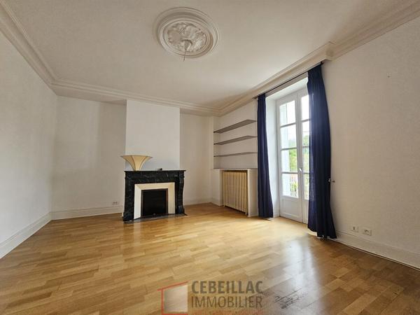 CEYRAT / BOISSÉJOUR | Maison de caractère / 175 m² habitables / Fort potentiel