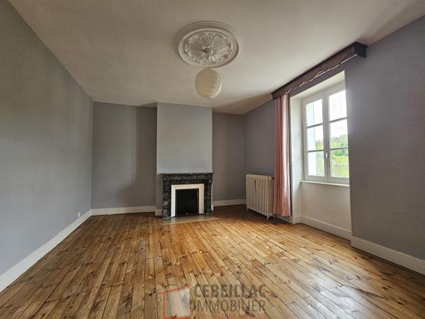CEYRAT / BOISSÉJOUR | Maison de caractère / 175 m² habitables / Fort potentiel