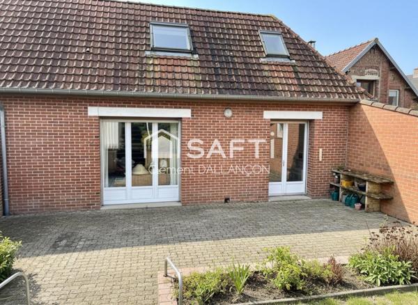 220 m² habitables + dépendances, parcelle 2012 m²