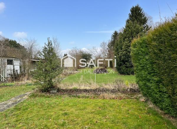 220 m² habitables + dépendances, parcelle 2012 m²