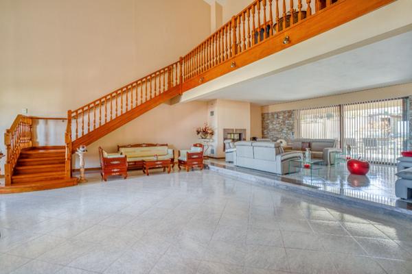 Maison VIRY-CHATILLON - GRAND PARIS - 12 pièce(s) 5 chambres 350m²